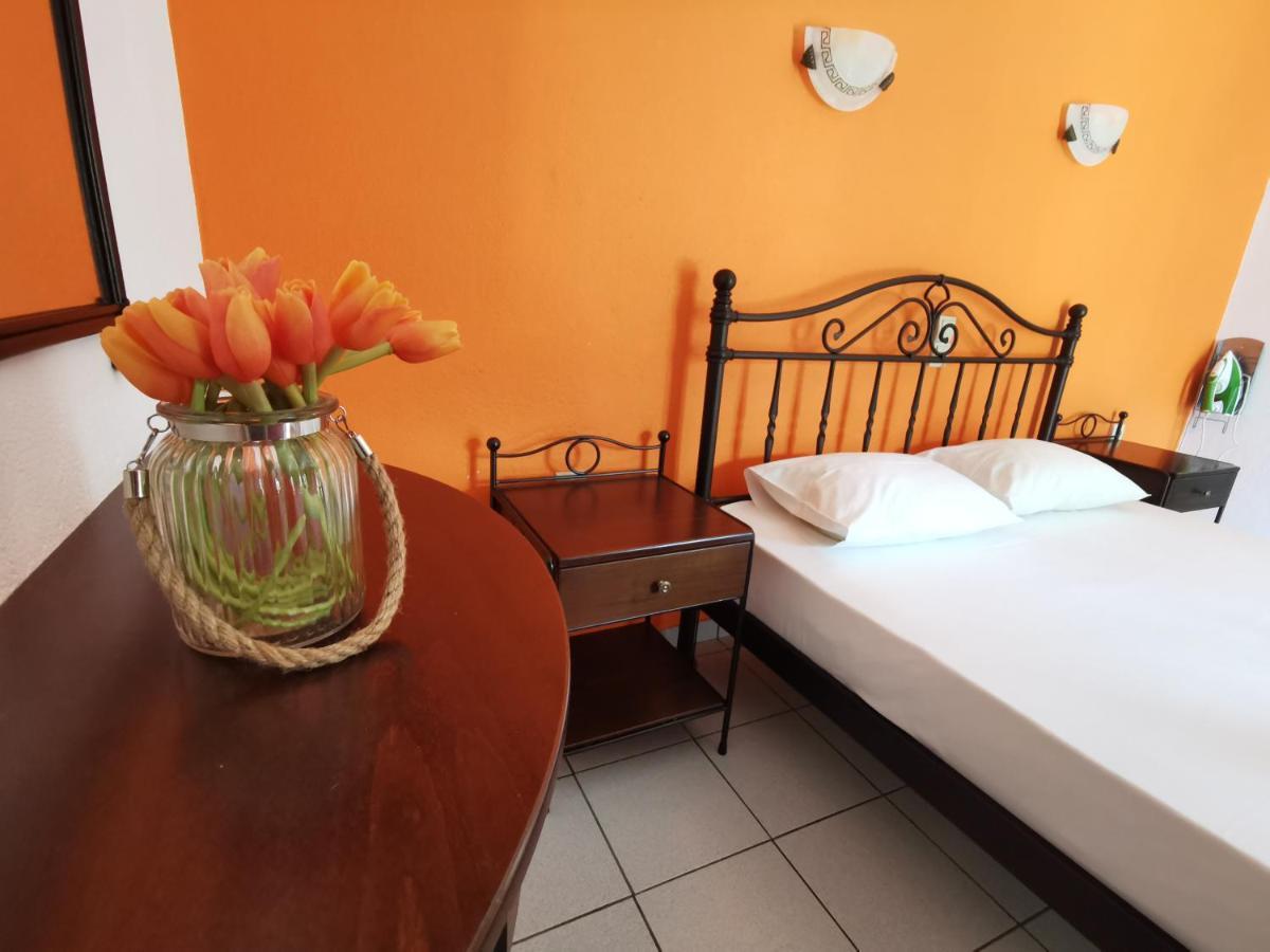 Marinos Aparts Aparthotel Sivota  Bagian luar foto